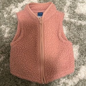 3/$15 Infant baby vest  6-12m